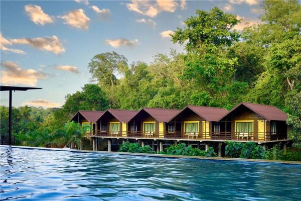 Pool View Cottages